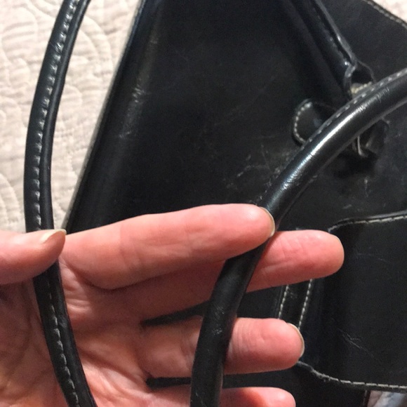 🌞3/$25 Black purse - Picture 4 of 6